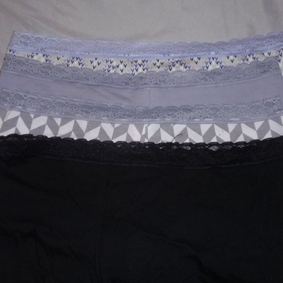 Victoria's Secret Panties - Picture 1 of 5